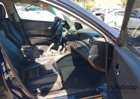 2013 Acura Ilx 2.0L z USA, uszkodzony, nr VIN 19VDE1F50DE022498